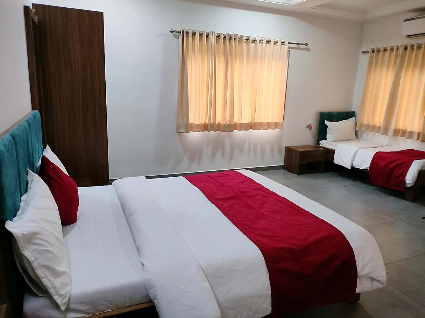 Golden Resort Igatpuri Luaran gambar