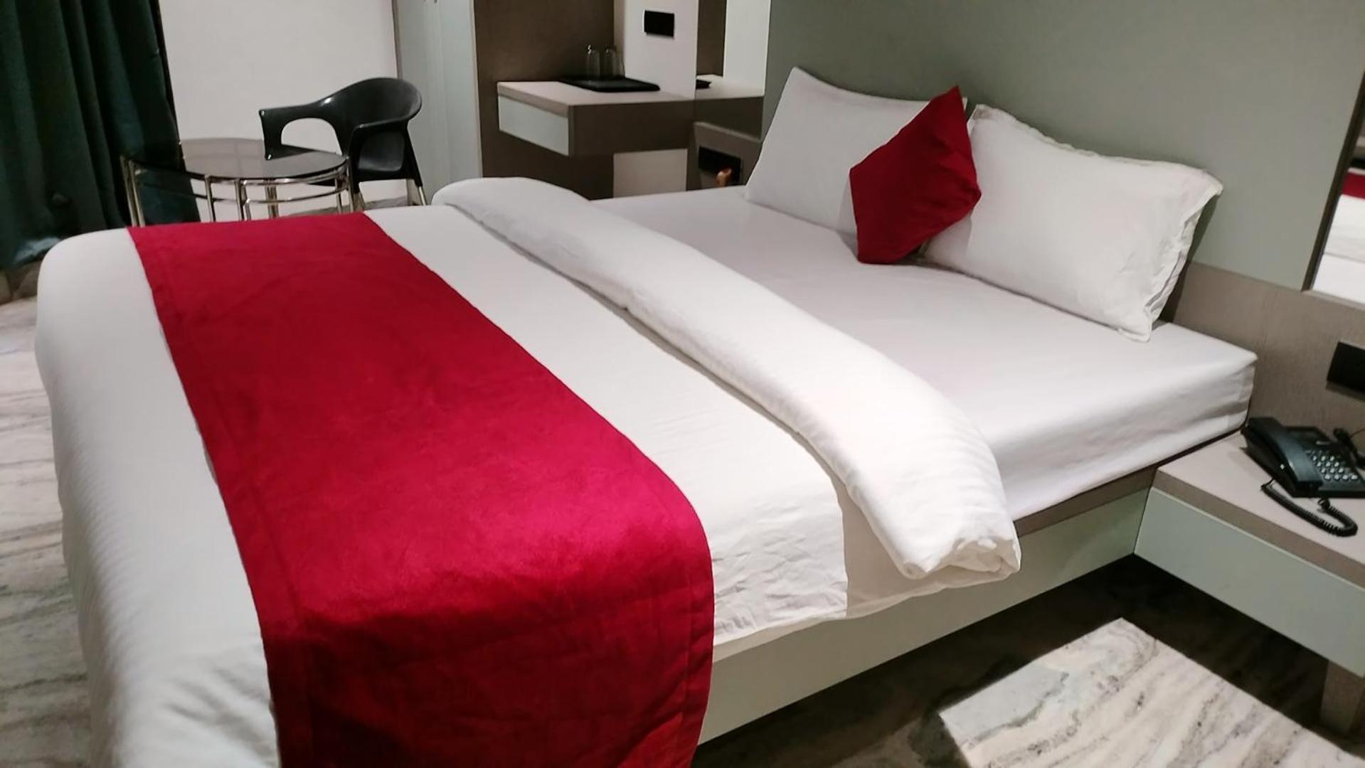 Golden Resort Igatpuri Luaran gambar
