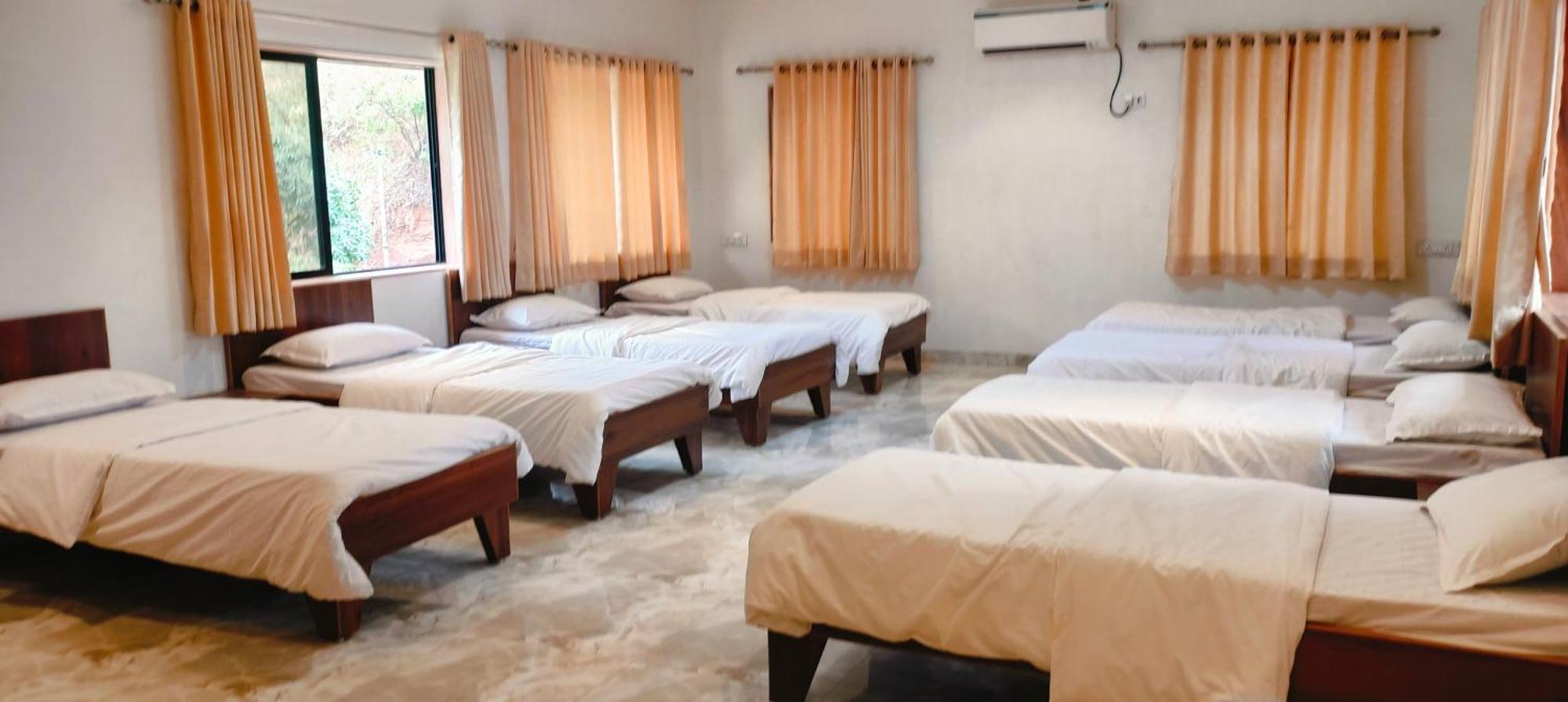 Golden Resort Igatpuri Luaran gambar