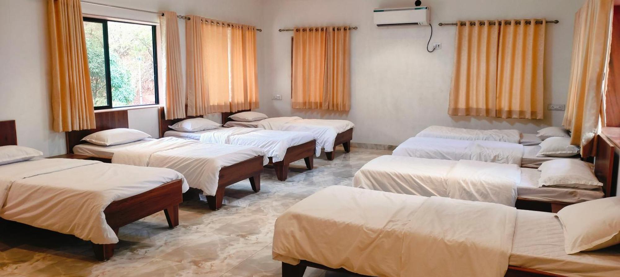 Golden Resort Igatpuri Luaran gambar