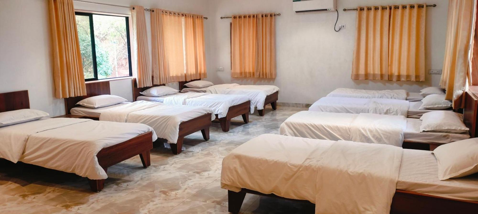 Golden Resort Igatpuri Luaran gambar